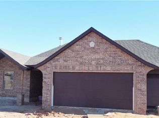 12800 Mackenzie St, Choctaw, OK 73020