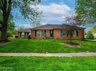 400 Bermuda Way, Middletown, KY 40243