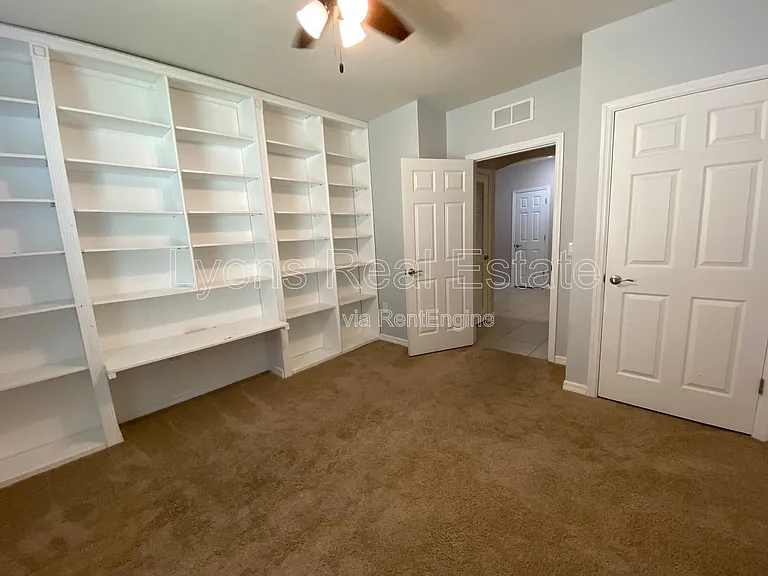 3425 Cancun Ct — Photo 15