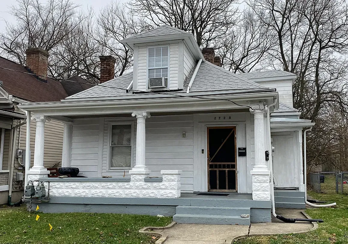 2728 W Madison St photo 1