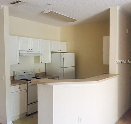 3rd image of 18001 Richmond Place Dr APT 923