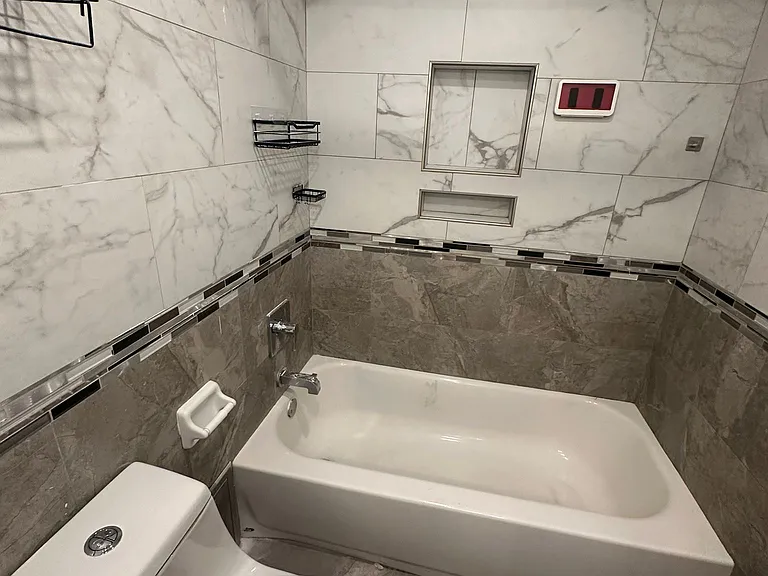 98 Wells St #502 — Photo 11