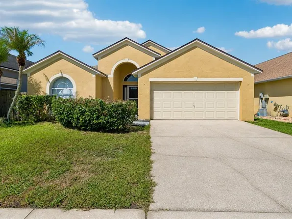 1229 Crimson Clover Ln, Zephyrhills, FL 33543