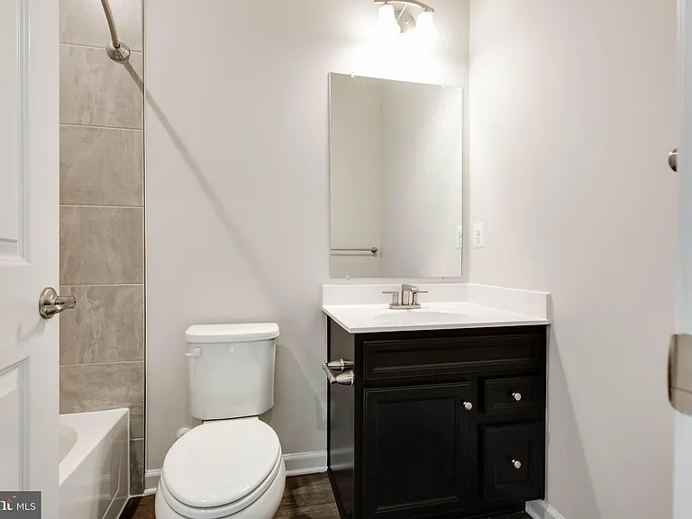 188 Woodgate Cir — Photo 26