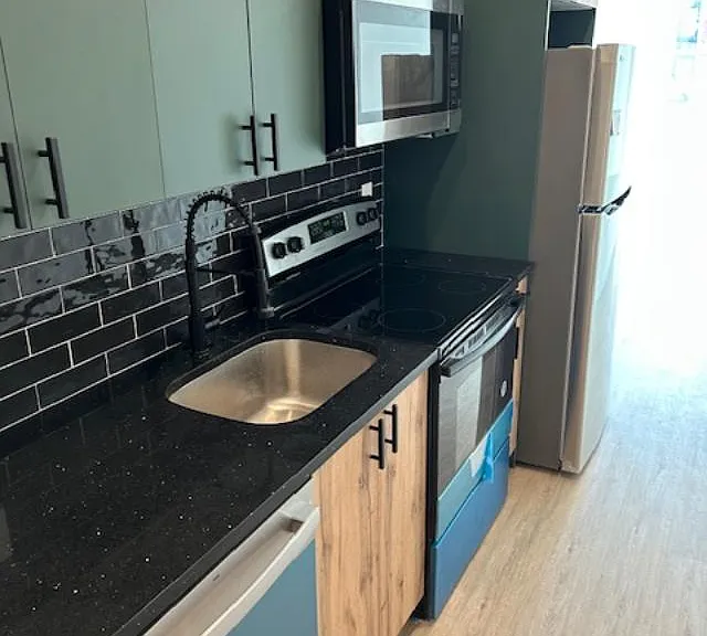 4165 Mantua Ave #3 — Photo 4