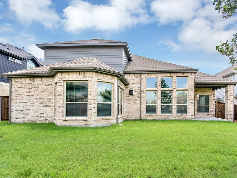 913 Peabody Dr — Photo 36