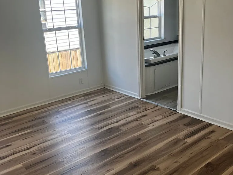 1626 Bradley Ln — Photo 8