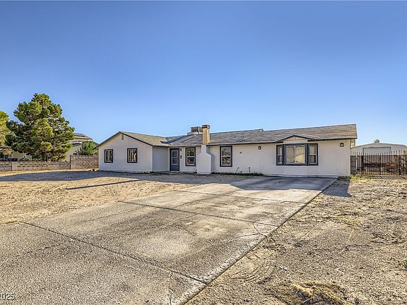 3rd image of 7939 Wishing Well Rd