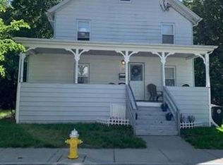 39 Henry St, Southbridge, MA 01550