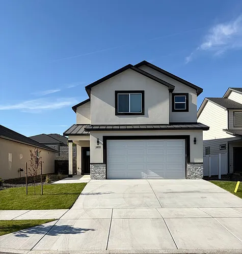 3495 Stardust St Photo 1