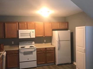227 E Sheldrake Cir, Dover, DE 19904