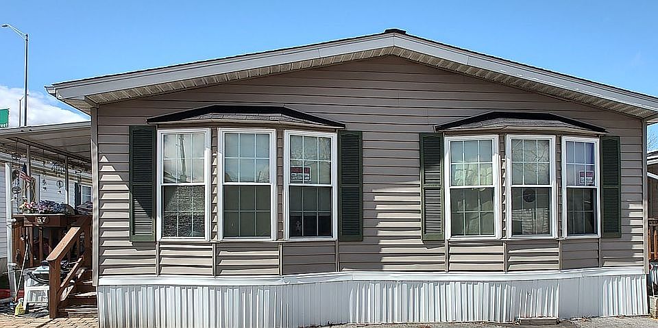 1st image of 2993 Curtis St Lot 57
