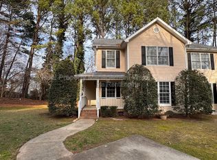 4308 Timberwood Dr, Raleigh, NC 27612