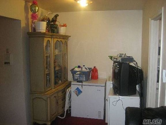 4th image of 13718 68th Dr