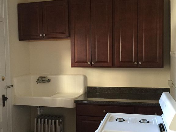 4th image of 2957 N Talman Ave APT 1B