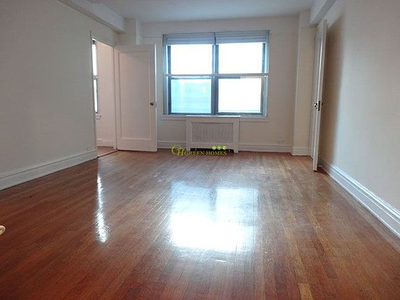 2nd image of 455 W 34th St APT 7B