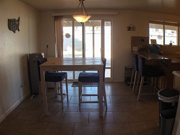 5th image of 1560 E 26th Pl