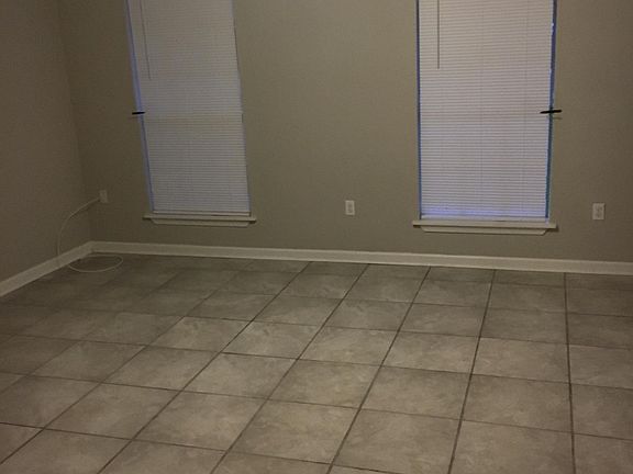 2nd image of 11136 Shandon Dr