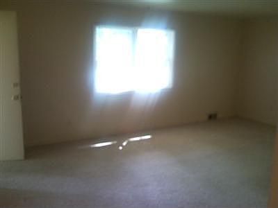 4th image of 309 Parkdale Ave
