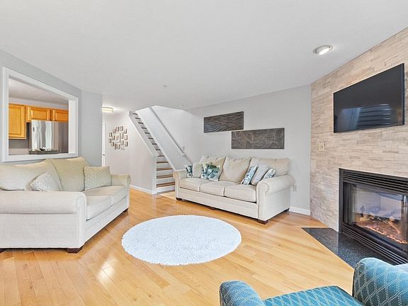 5th image of 35 Green Briar Rd #35