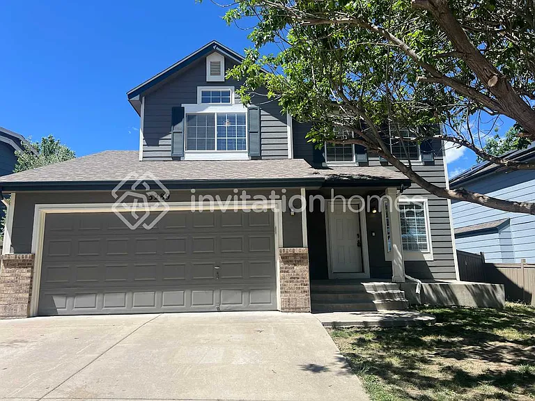 3289 Blue Grass Cir — Photo 1