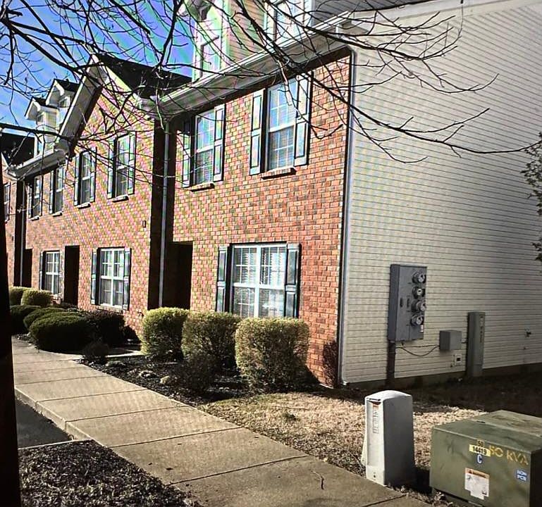 1st image of 3120 Prater Ct