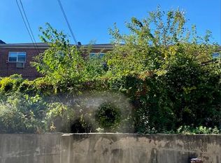 3946 59th St #1, Woodside, NY 11377