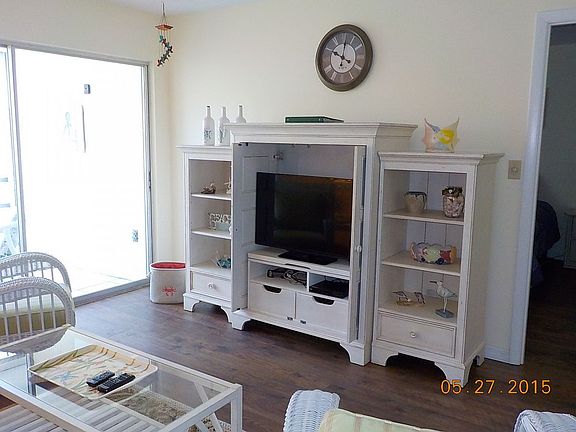 3rd image of 995 Laguna Dr #704-2