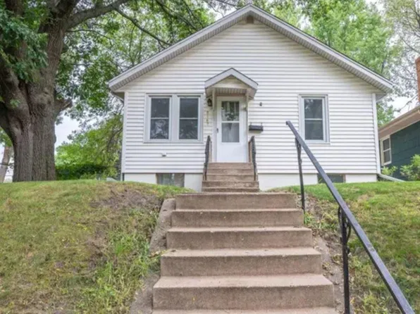 5147 Russell Ave N, Minneapolis, MN 55430