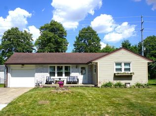 2215 Dawnshire Dr, Columbus, IN 47203