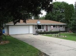 425 Eaton St, Green Lake, WI 54941