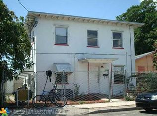 1013 State St, West Palm Beach, FL 33407