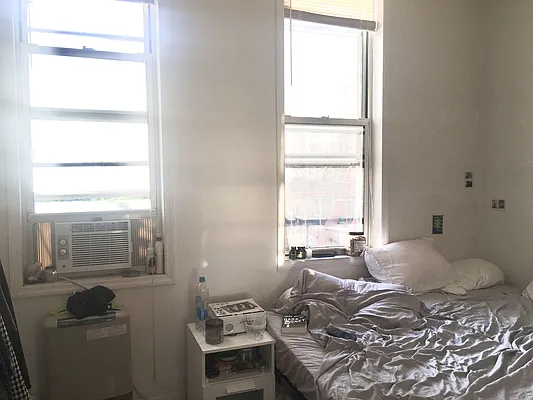 Rented by Lucky Apt Inc | media 13