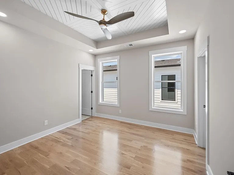 2527 W Heiman St #2527 — Photo 21