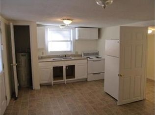 514 E Maple St, Nevada, MO 64772