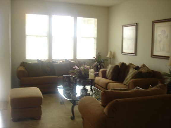 2nd image of 715 Nantucket St