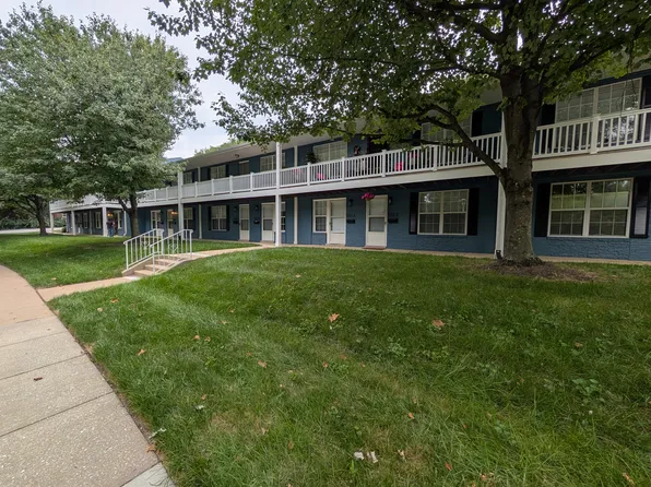 Lake Falls Apartments