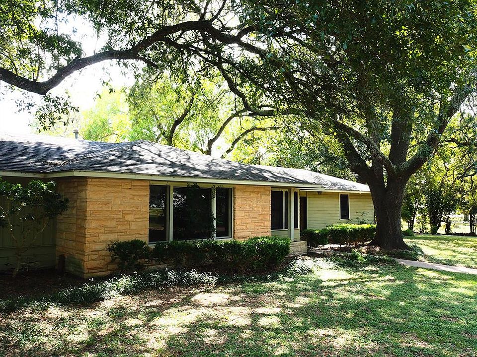 1st image of 349 W Milam St