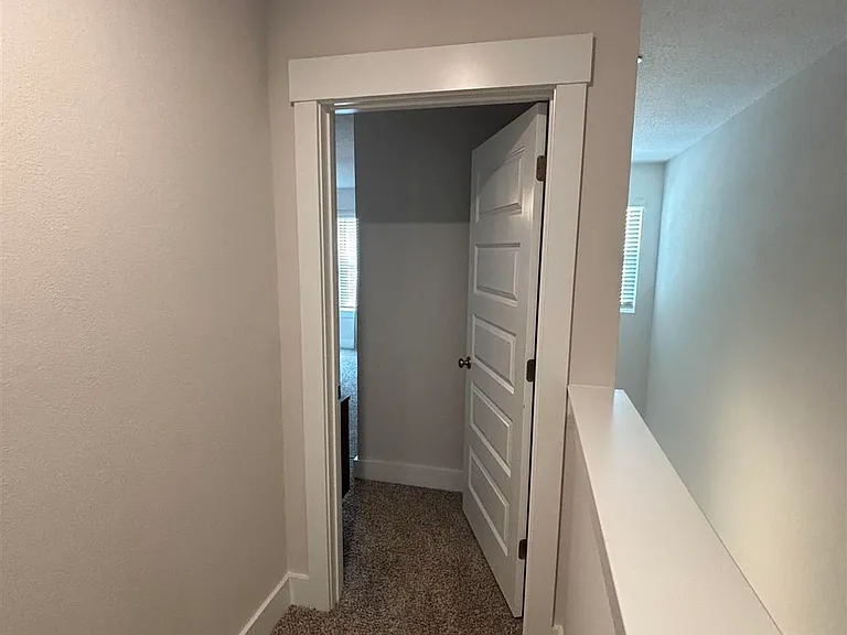 9469 Nature Creek Ln — Photo 15