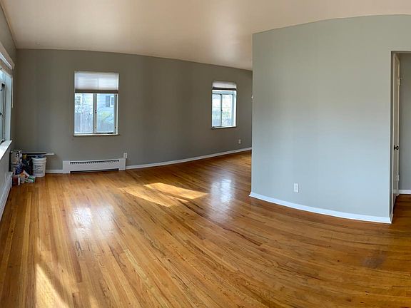 5th image of 2841 S Kearney St