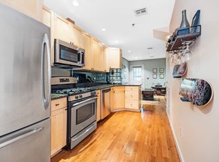 221 Clinton St APT 1L, Hoboken, NJ 07030