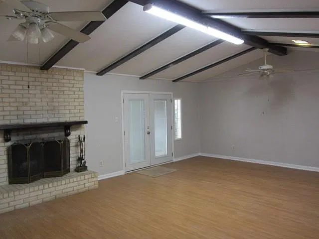 3 bed, 2.0 bath, 1648 sqft, $1,700 — Photo 4