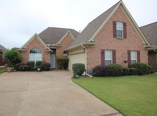 2955 Glennbury Ln, Southaven, MS 38672