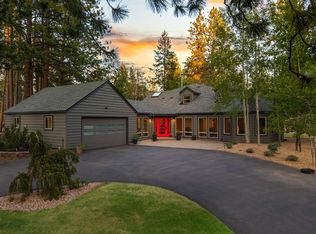 60210 Ridgeview Dr E, Bend, OR 97702