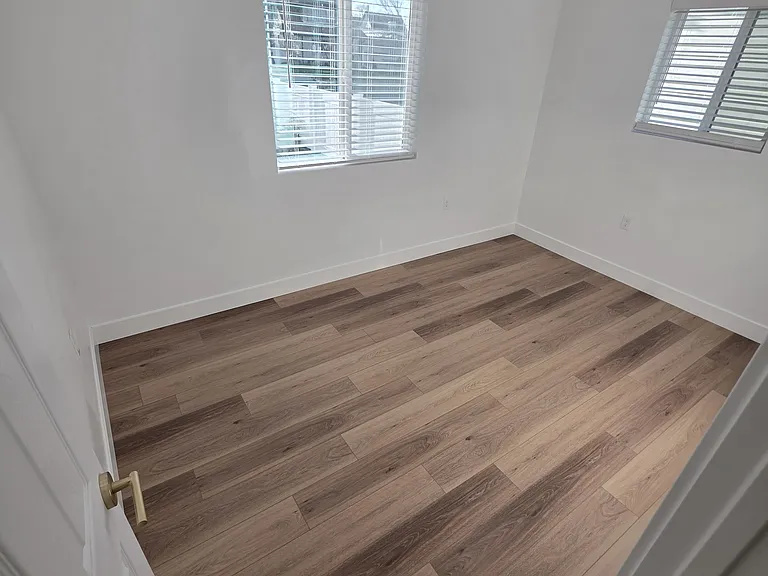 2736 Grant Ave — Photo 13