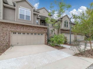1852 NW 34th St, Gainesville, FL 32605