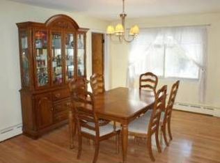 8 Caldwell Blvd, Slingerlands, NY 12159