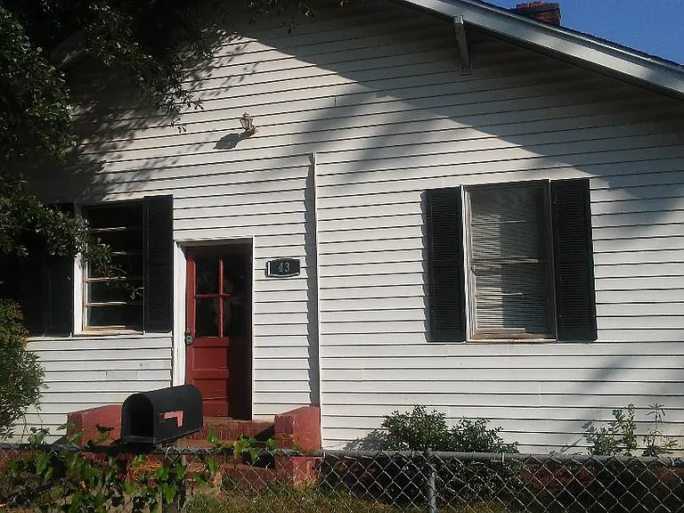 43 Ames St — Photo 1