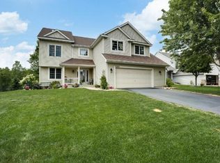 8489 Brewster Ave, Inver Grove Heights, MN 55076