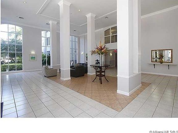 5th image of 9725 NW 52nd St APT 107